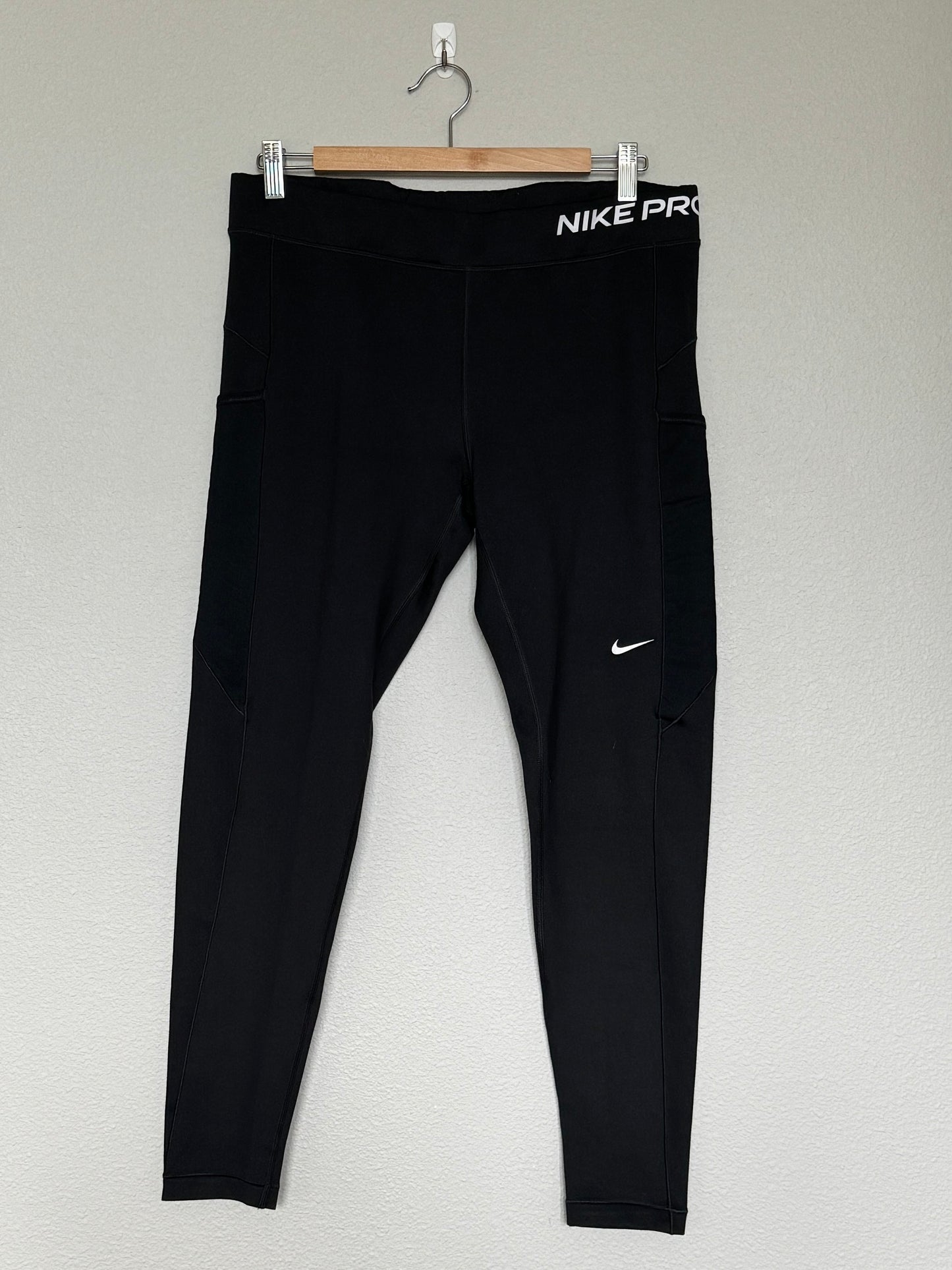 Nike Pro Leggings